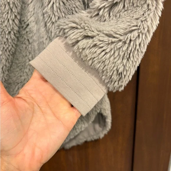 Varley Norfolk Jacket Teddy Fleece, XS, very good condition. Greige color - Picture 8 of 13